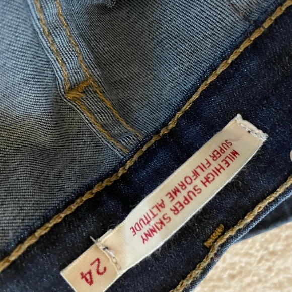 Levi Skinny Jeans - worn once - Picture 2 of 4